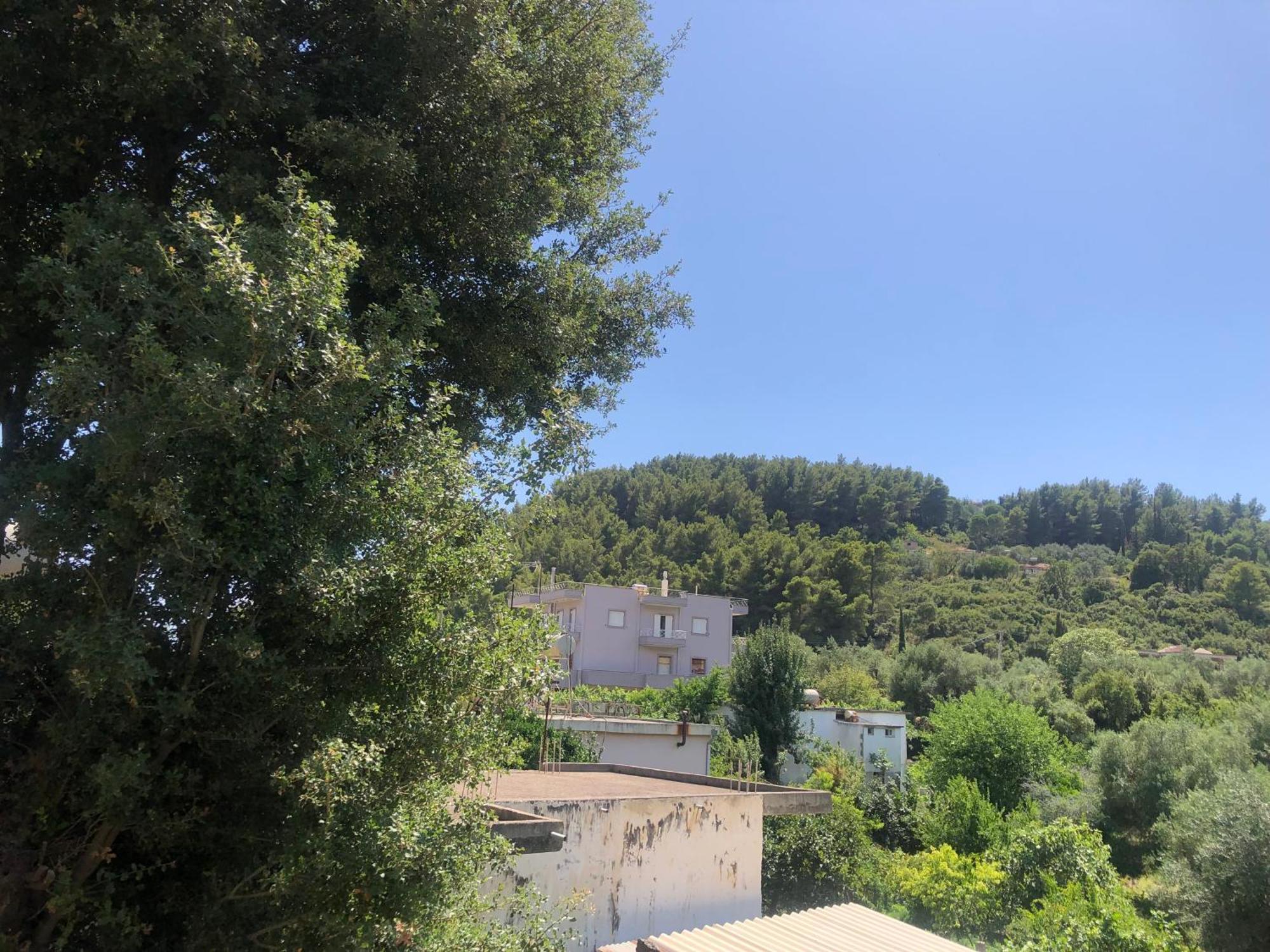 Kiparissi Himare